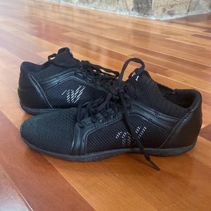 VARSITY CHEER SHOE —- V4X CHEER SHOE